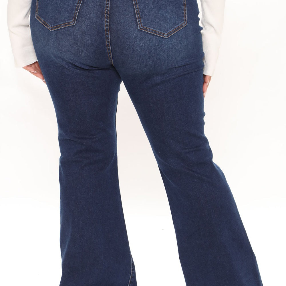 Affair Of The Flare Stretch Jeans