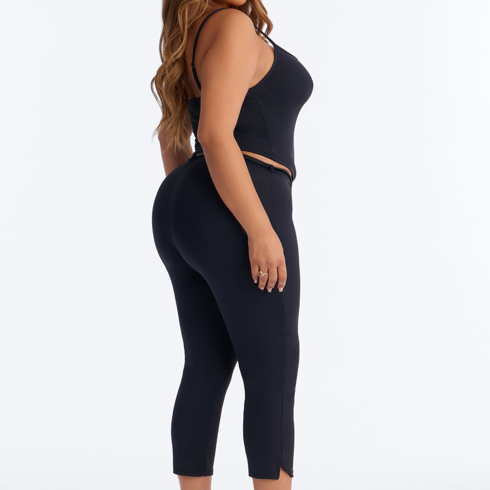 Alexa Belted Capri Set