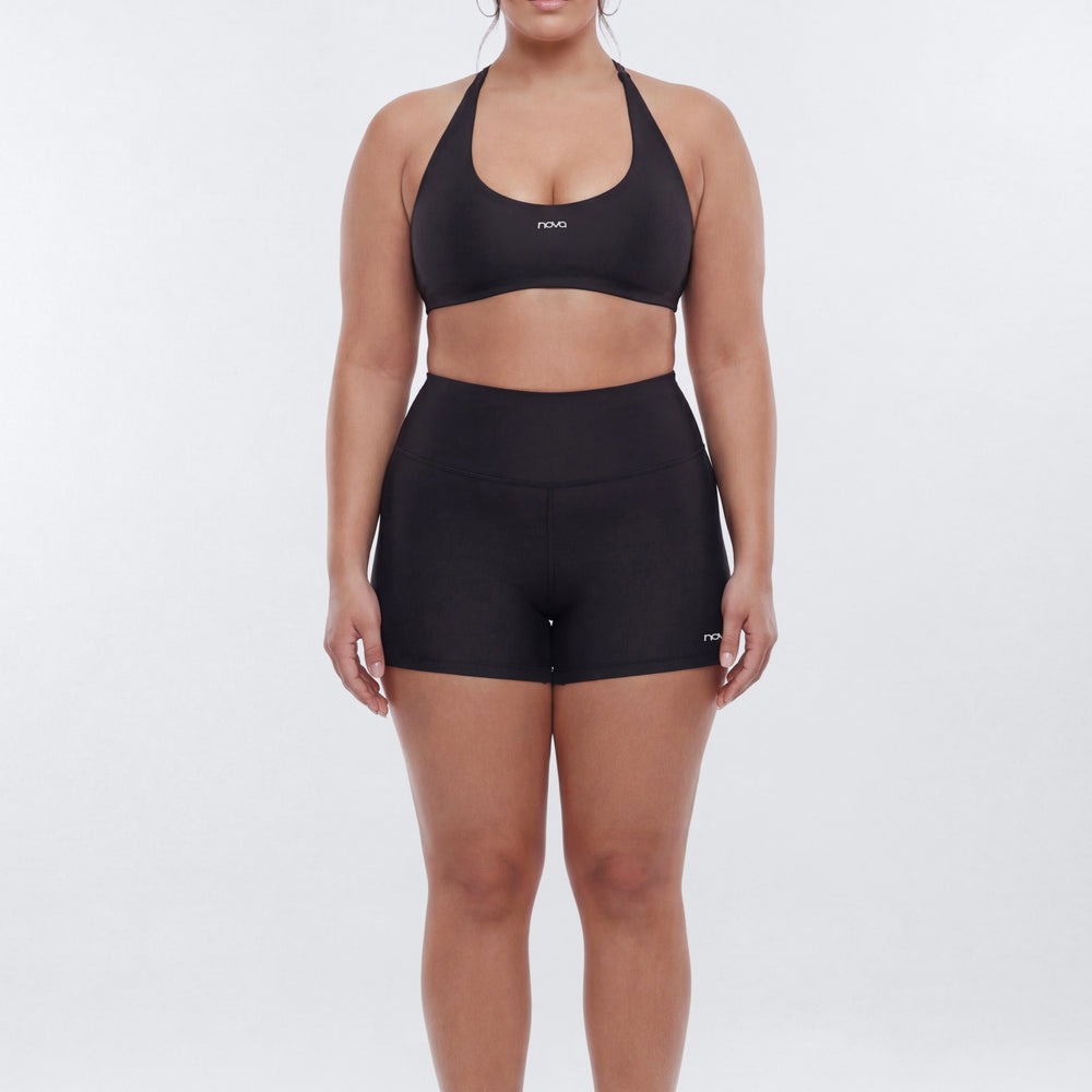 AirSculptâ¢ Scoop Halter Sports Bra