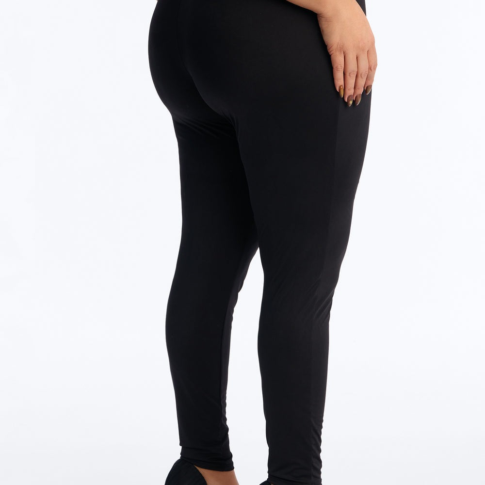 Adalynn High Waisted Lace Trim Legging 29â3