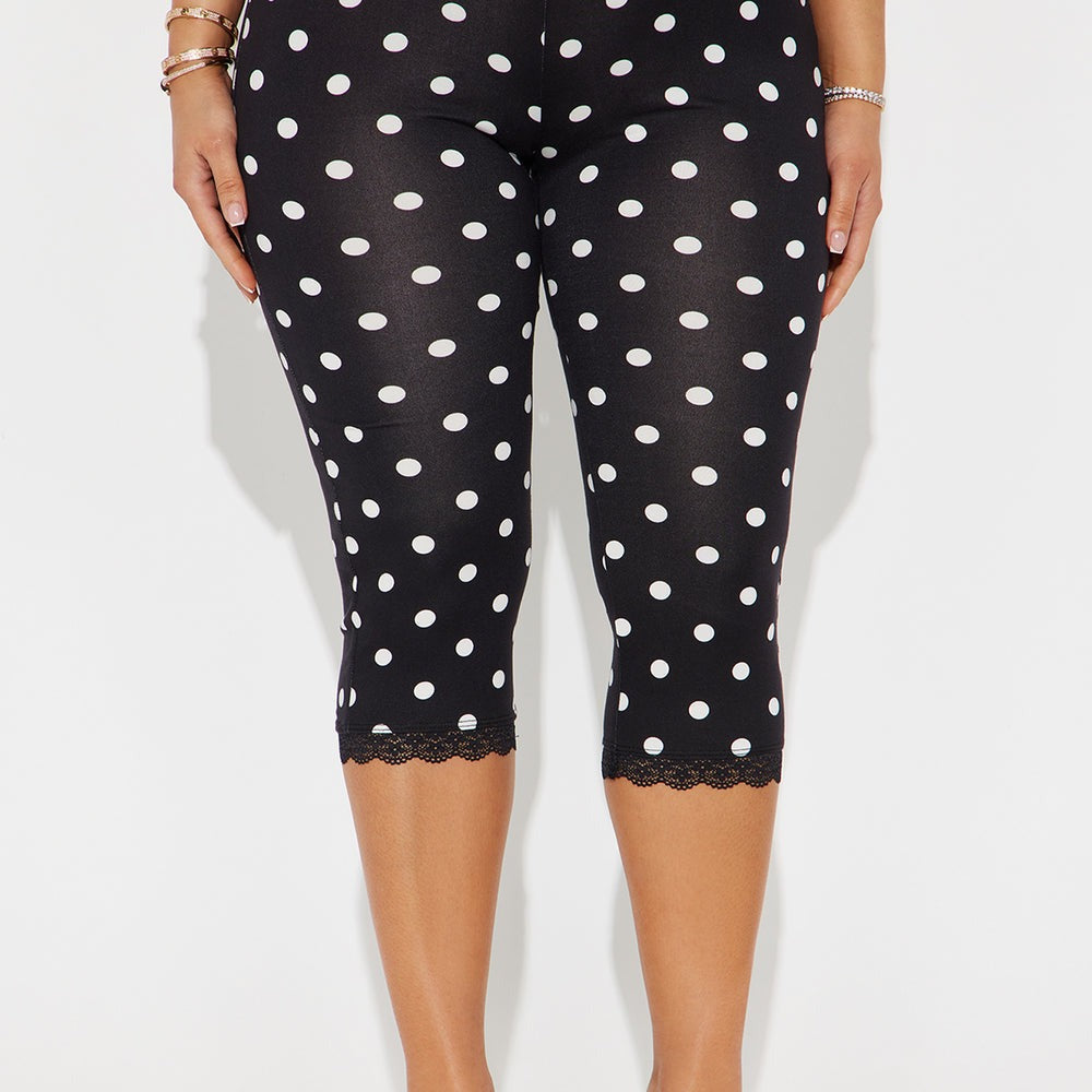 Alice Lace Trim Capri Legging