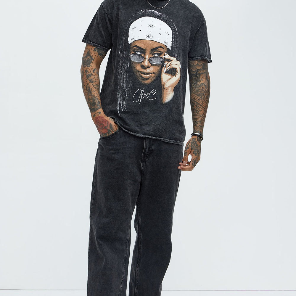 Aaliyah Rock The Boat Short Sleeve Tee