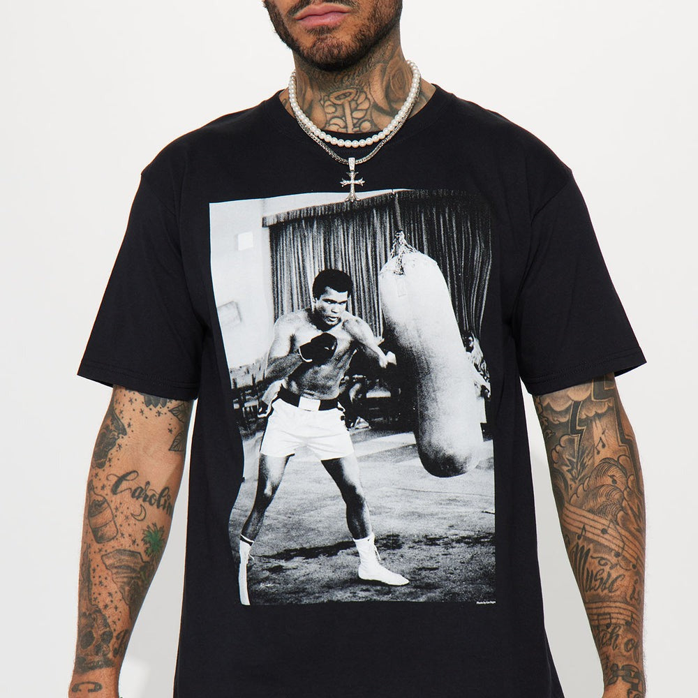 Ali Jab Cross Short Sleeve Tee
