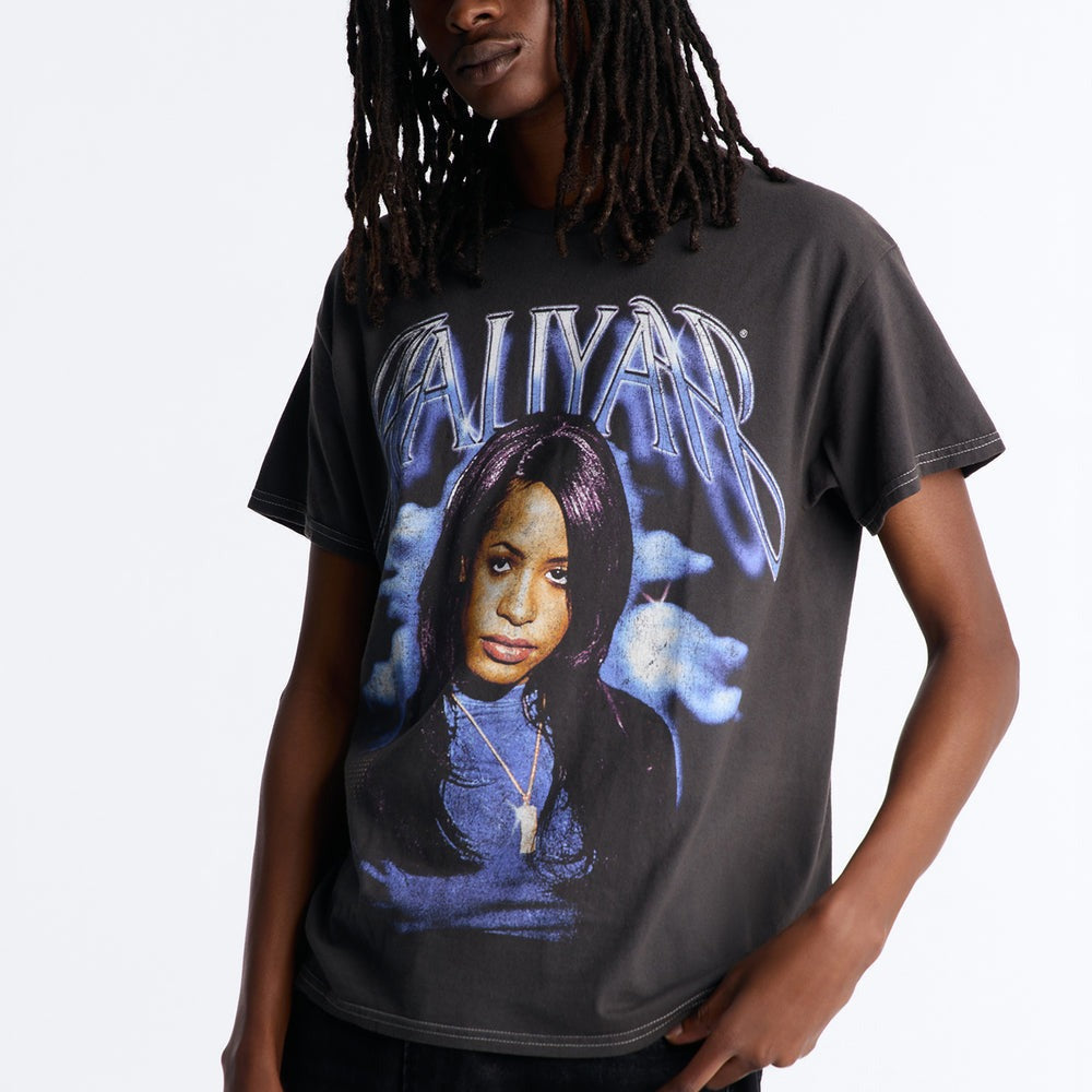 Aaliyah One In A Million Album Short Sleeve Tee