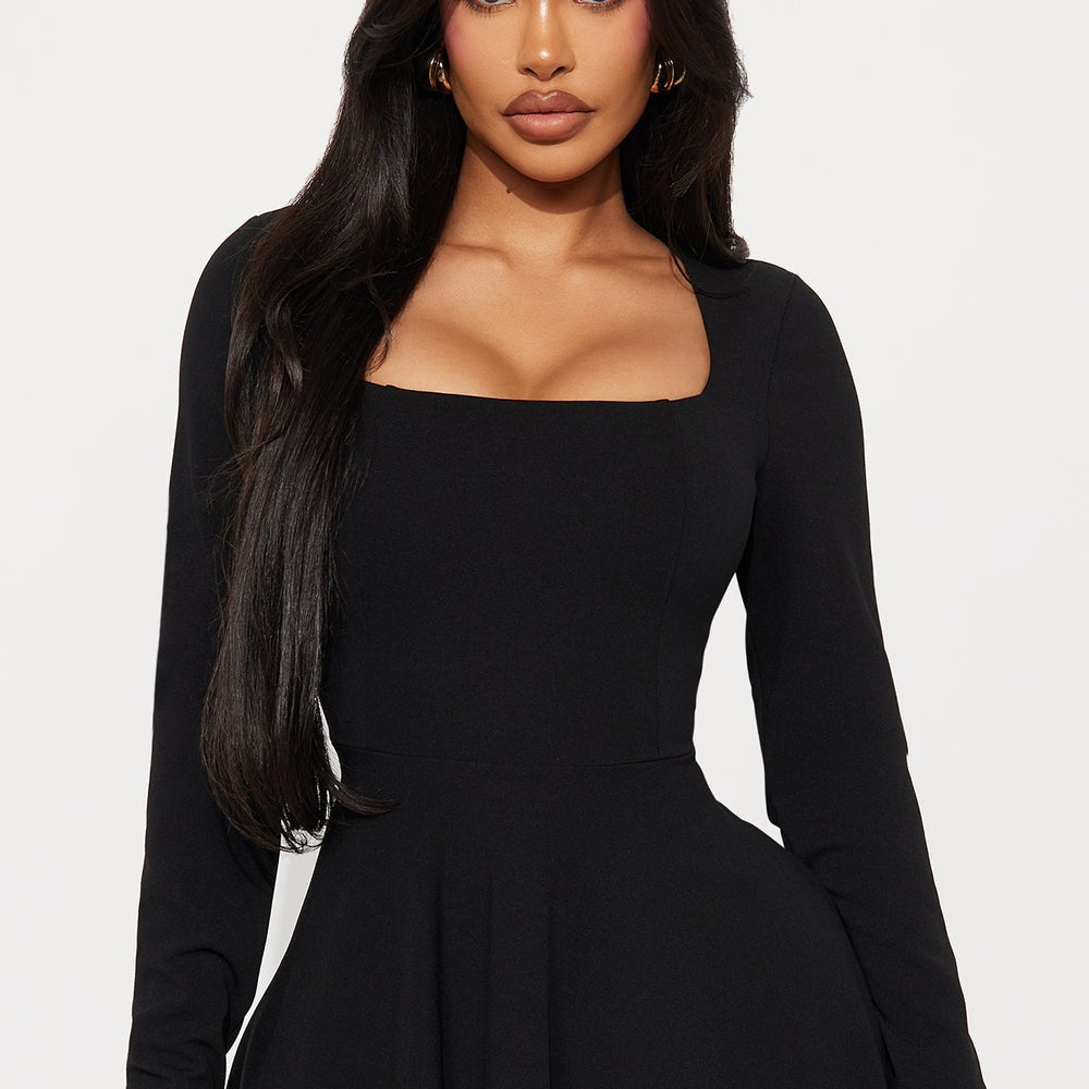 Alena Long Sleeve Midi Dress
