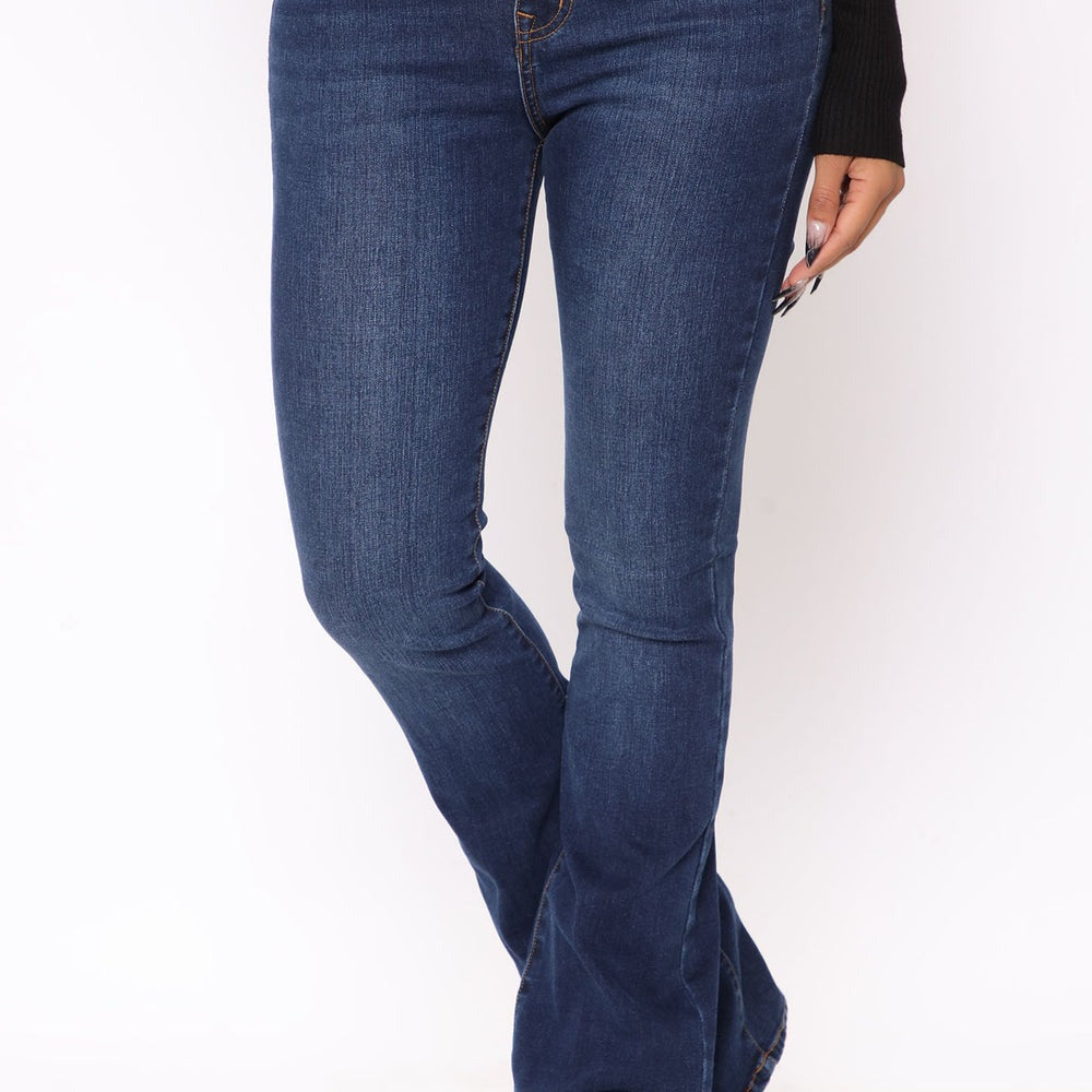 Affair Of The Flare Stretch Jeans