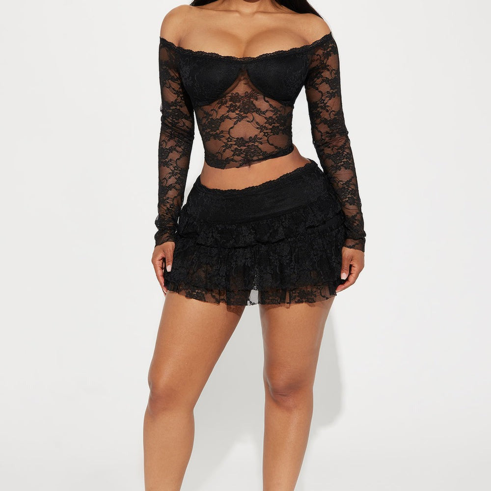 Adryana Ruffled Lace Skirt Set