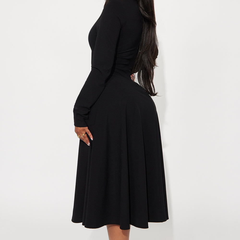 Alena Long Sleeve Midi Dress