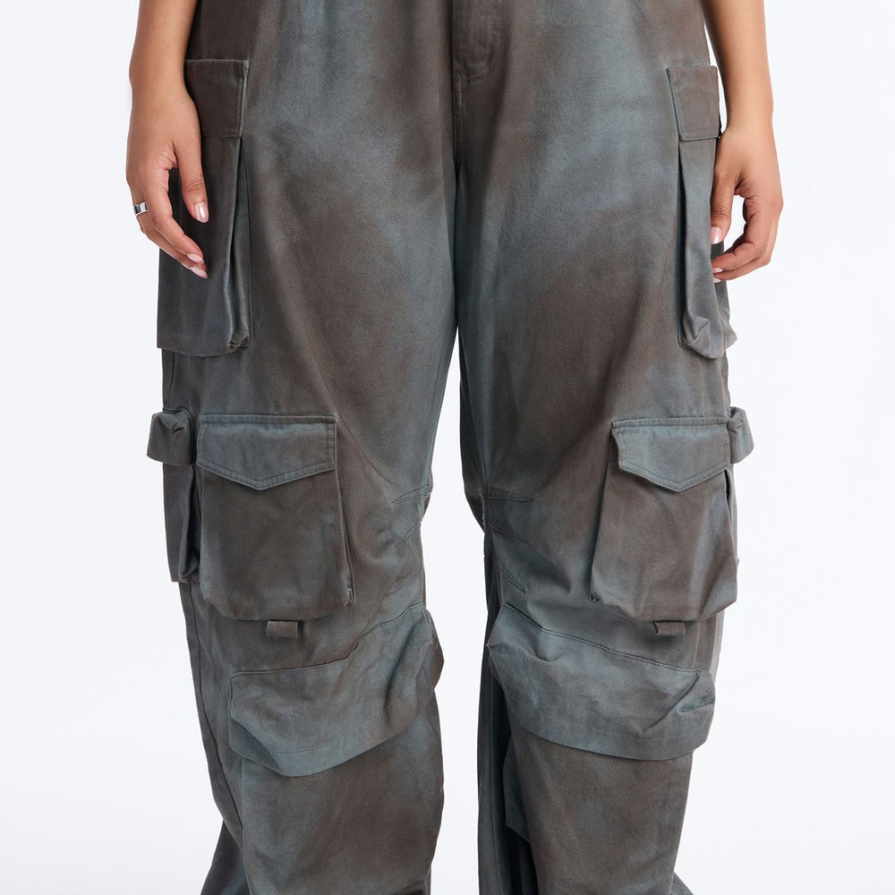 Abigail Low Rise Barrel Leg Cargo Pant