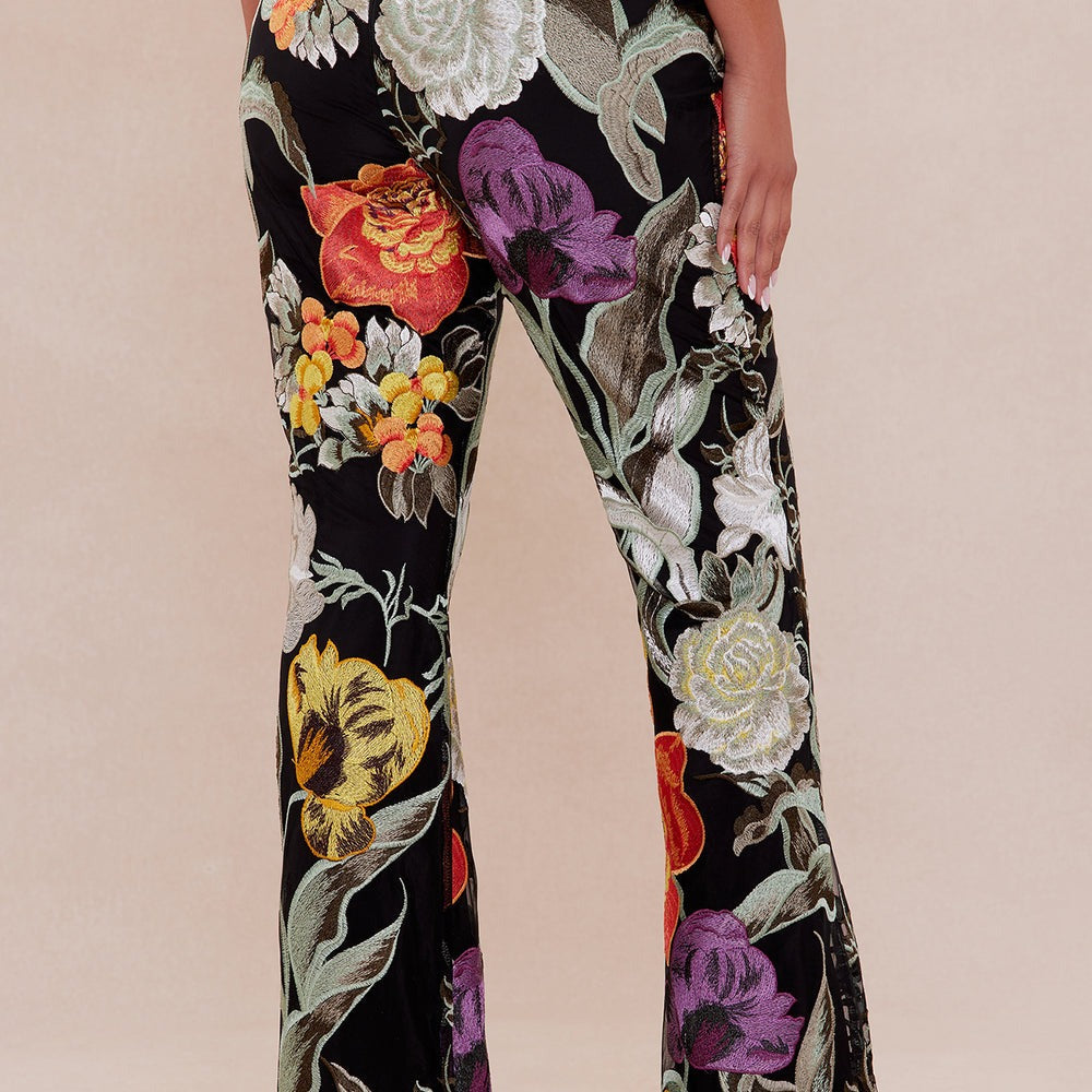 Adaila Floral Embroidered Pant