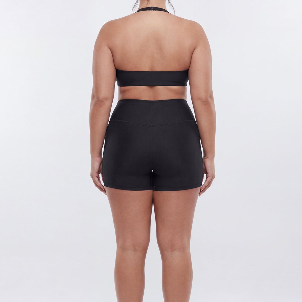 AirSculptâ¢ Scoop Halter Sports Bra