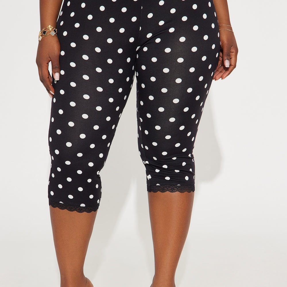 Alice Lace Trim Capri Legging