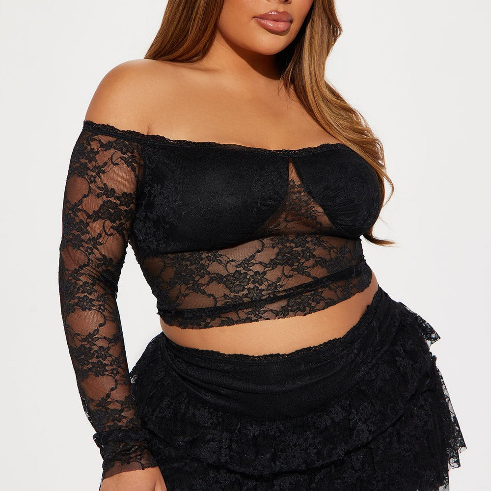 Adryana Ruffled Lace Skirt Set