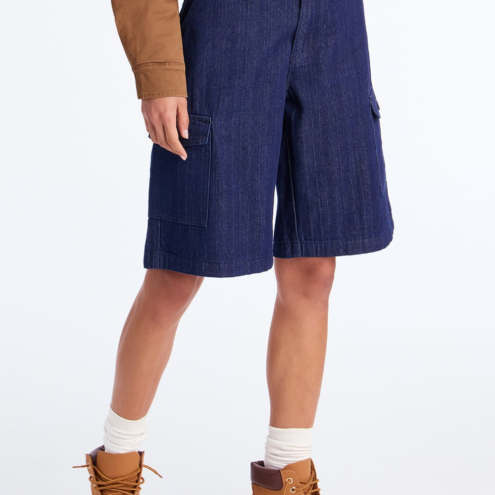 Academia Cargo Denim Jorts