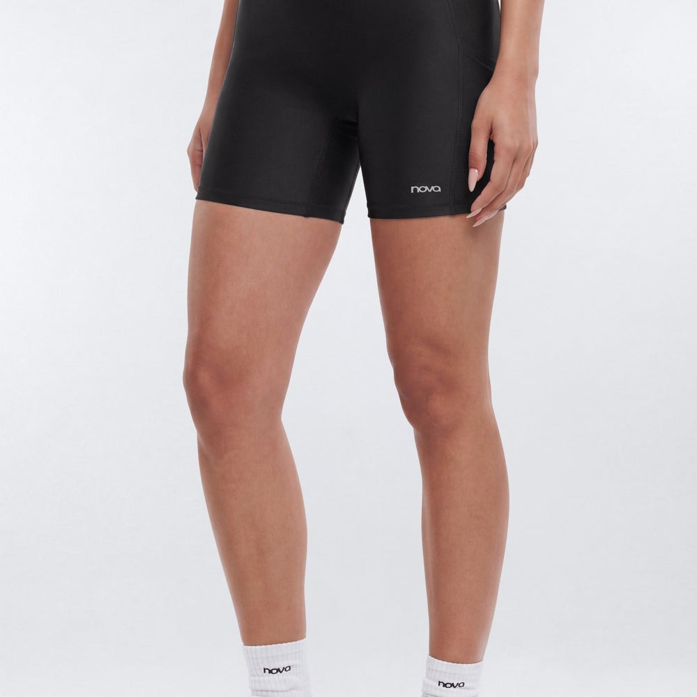 AirSculptâ¢ 5â3 Side Pocket Mid Rise Biker Short