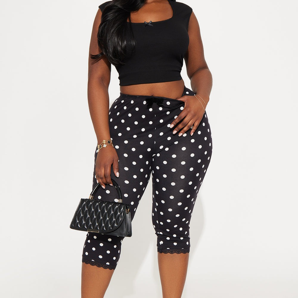 Alice Lace Trim Capri Legging